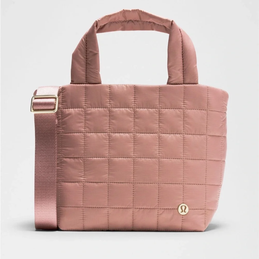 lululemon - Quilted Grid Small Tote Bag 5L - Pink,pastel lululemon - Quilted Grid Small Tote Bag 5L - Pink,pastel